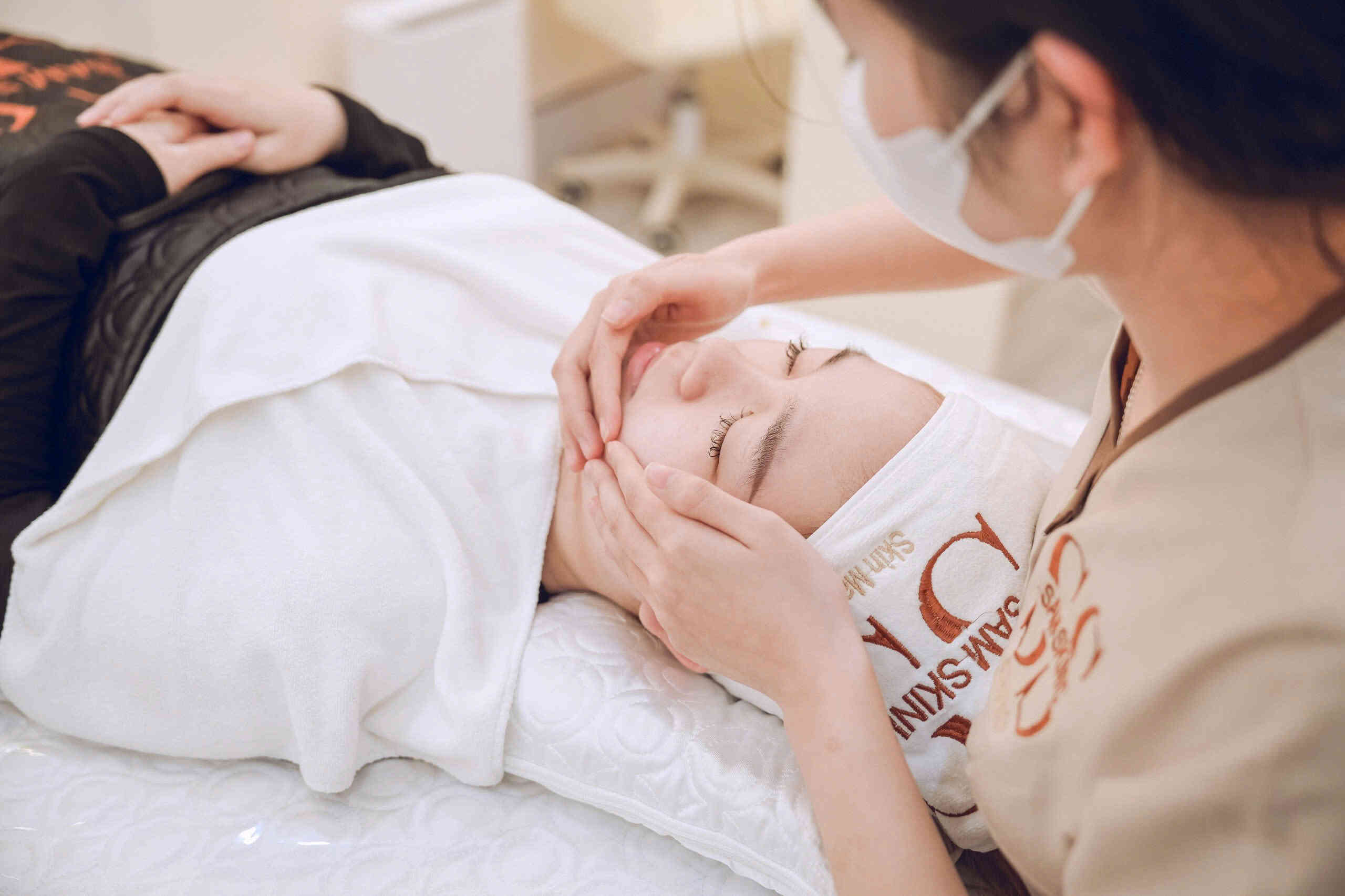 Chăm Sóc Da Cơ Bản